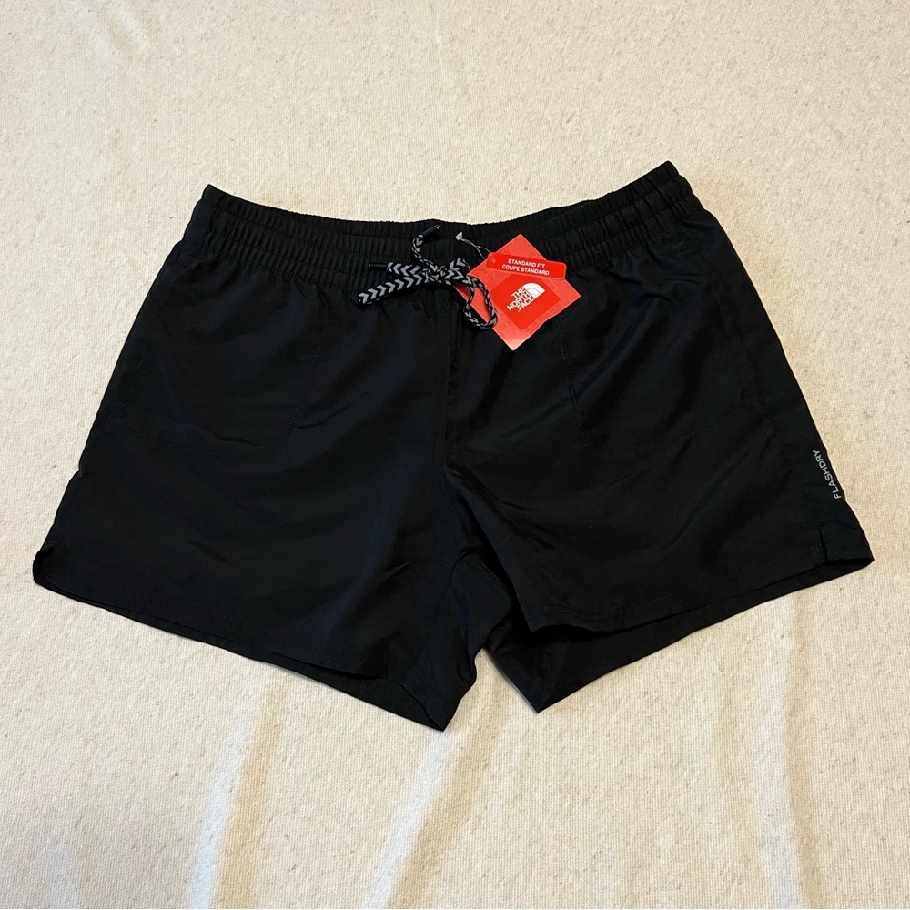 New North Face Women’s Flash Dry Water Short Board Short Size M With Tags